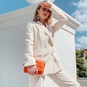 NWT Zara 2-Piece Double Breasted Suit!